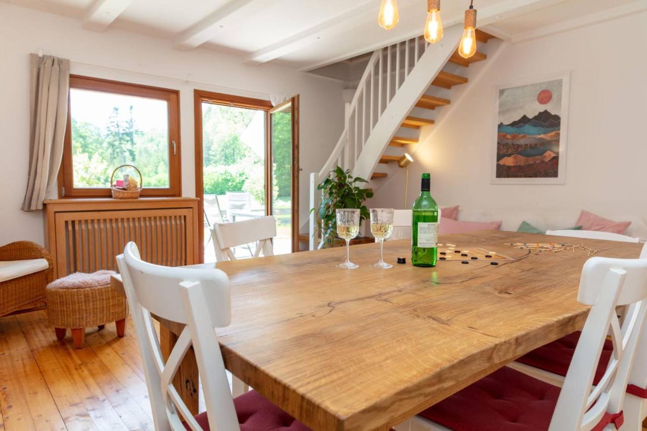 Ganzes Haus Mit Grossem Garten Und Eigener Sauna ウンターヴォッセン エクステリア 写真